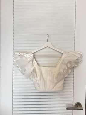 aje vanades frill crop